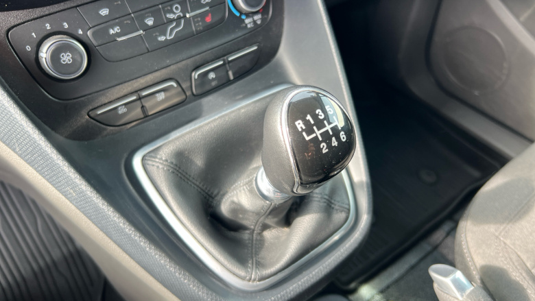 Ford Transit Connect 240 L1 Diesel 1.5 EcoBlue 100ps Limited Van